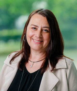 Porträt von Kirsten Schneider