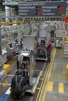 Höchst produktiv: Das Schaltanlagenwerk in Frankfurt-Fechenheim.