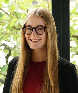 Porträt von Lilly Knop