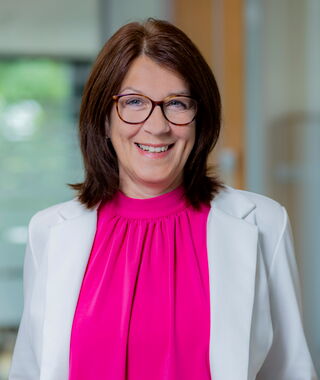 Porträt von Nicole Thierolf