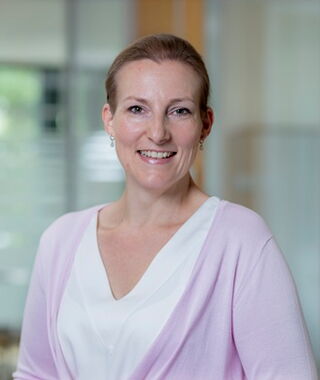 Porträt von Stefanie Engler