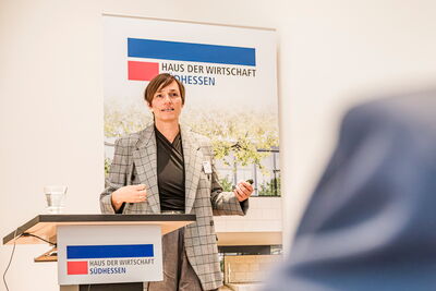 Prof. Dr. Nicole Deitelhoff referierte zum Thema "Schutz der Demokratie - Zusammenhalt in der Gesellschaft"