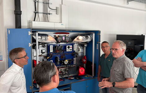 Werkstattbesuch E-Mobility-Center