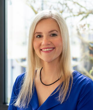 Porträt von Janina Hill