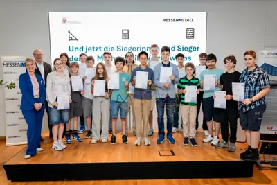 Im Bild: Die Siegerinnen und Sieger des Landes Hessen