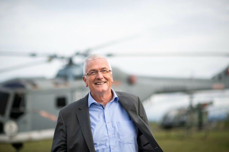 Burkhard Siebert, Geschäftsführer der ZF Luftfahrttechnik GmbH in Calden