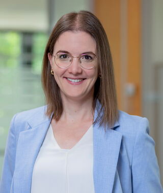 Porträt von Laura Primozic