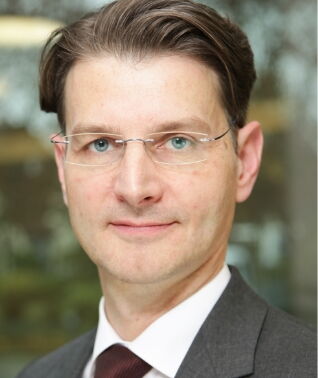 Porträt von Dr. Stefan Hoehl